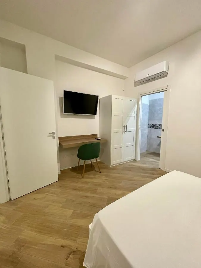 Albaria Rooms-Apartments Marsala Bed & Breakfast